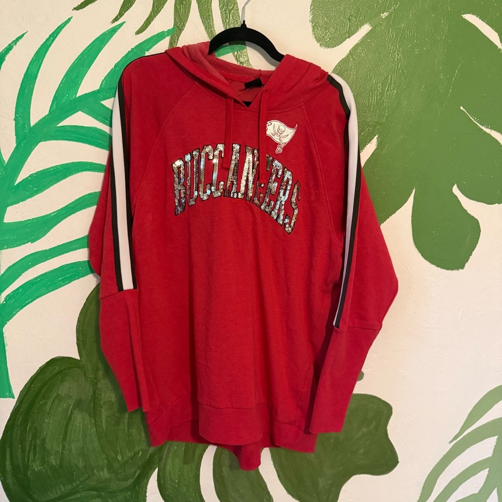NFL Buccaneers Red Pullover Hoodie with Stripe Detail